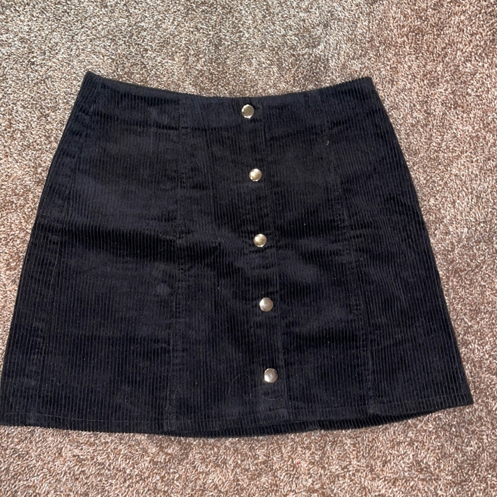 Black skirt